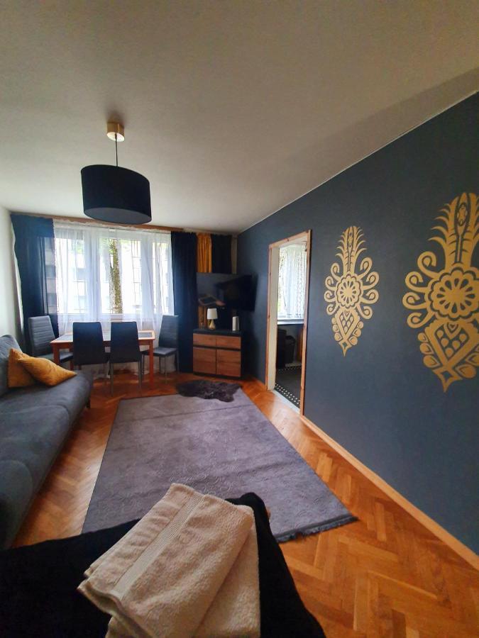 Apartament Izba W Centrum Zakopane Bagian luar foto