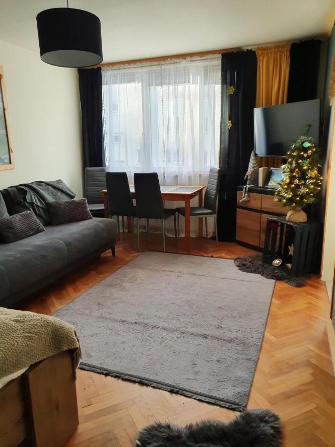 Apartament Izba W Centrum Zakopane Bagian luar foto